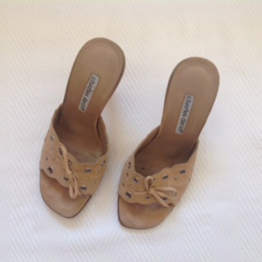 Summer Sandals Charles David Women’s Sliders Sandals Suede Tan Size 7